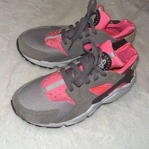 Nike Huaraches - image 1